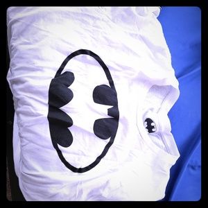 White batman logo shirt